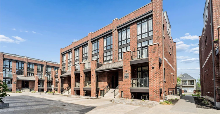 322-15 Whitaker Way, Whitchurch-Stouffville, ON, L4A 0W5 - 2