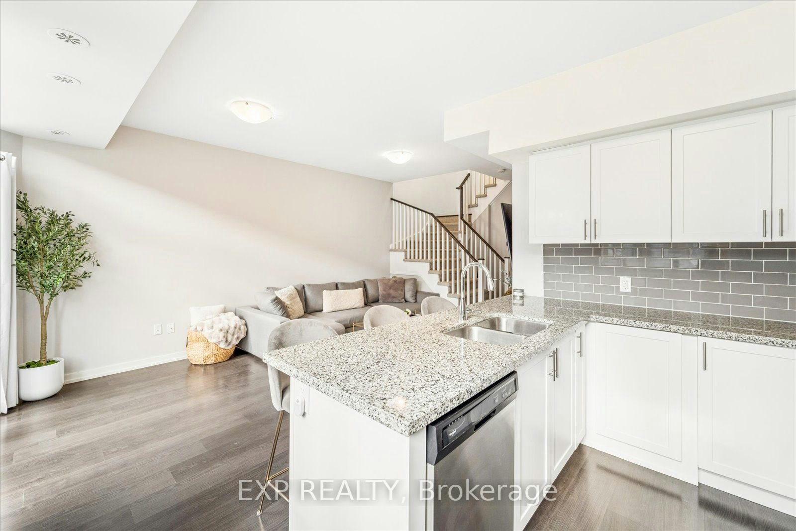 322-15 Whitaker Way, Whitchurch-Stouffville, ON, L4A 0W5 - 6