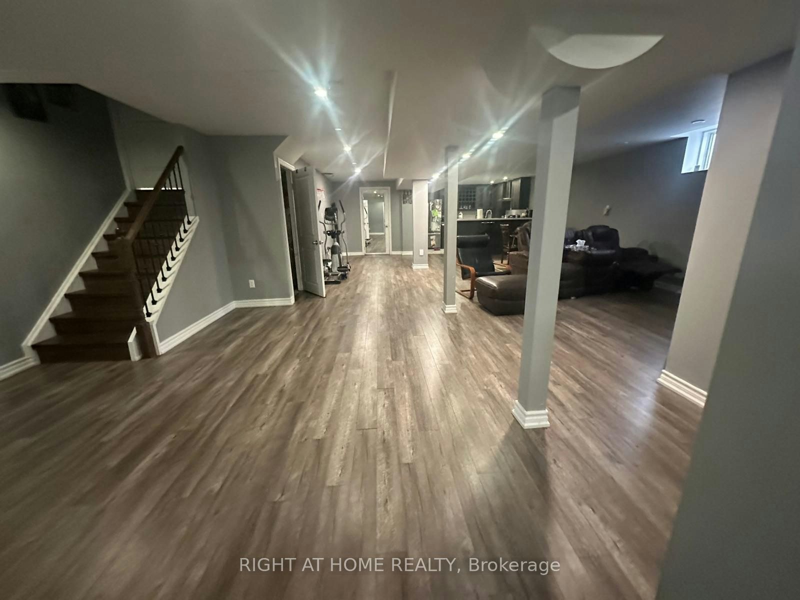 677-677 Mcgregor Farm Trail N, Newmarket, ON, L3X 0H3 - 10