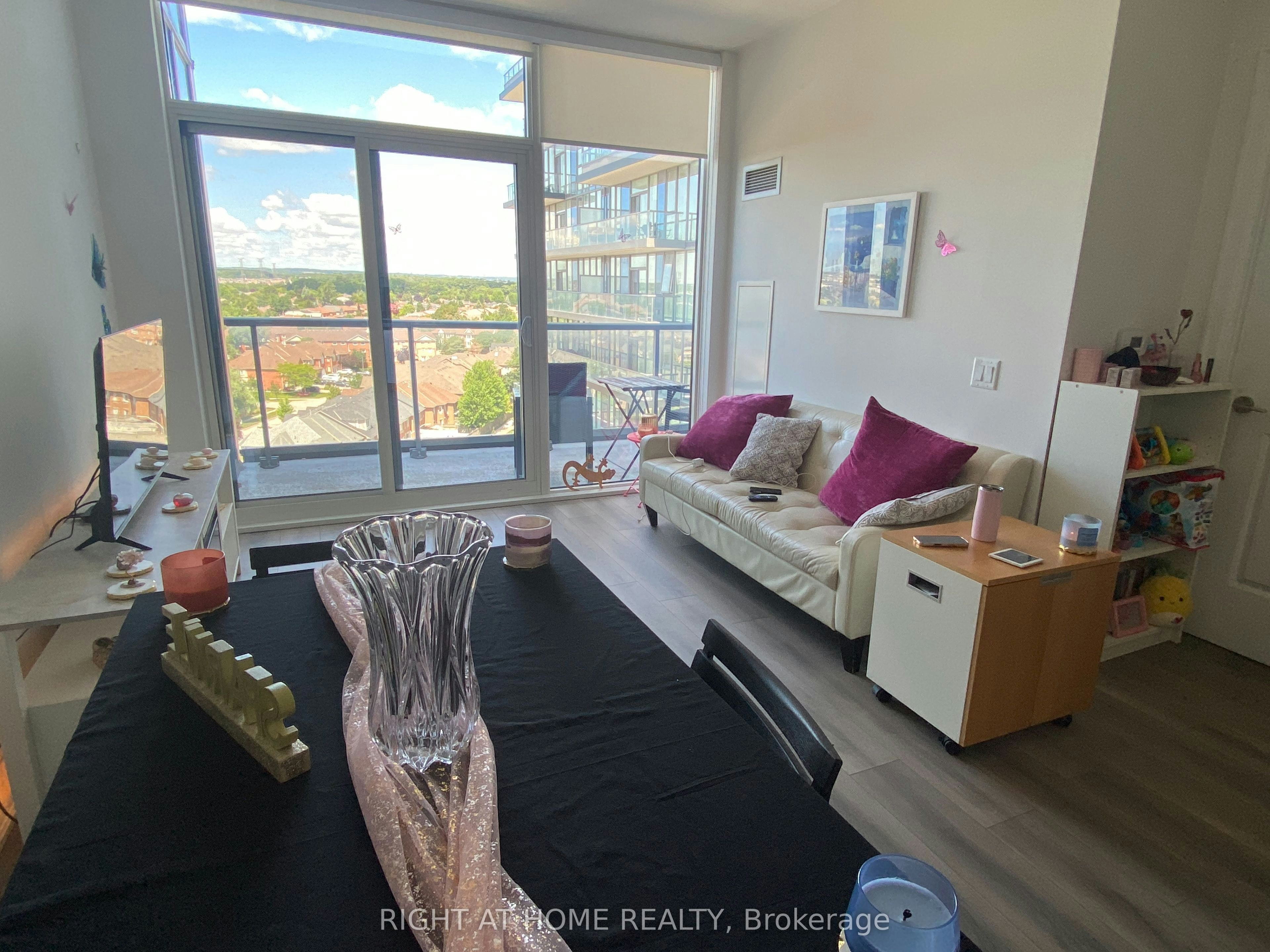 1007W-10 Gatineau Road, Vaughan, ON, L4J 0L2 - 4