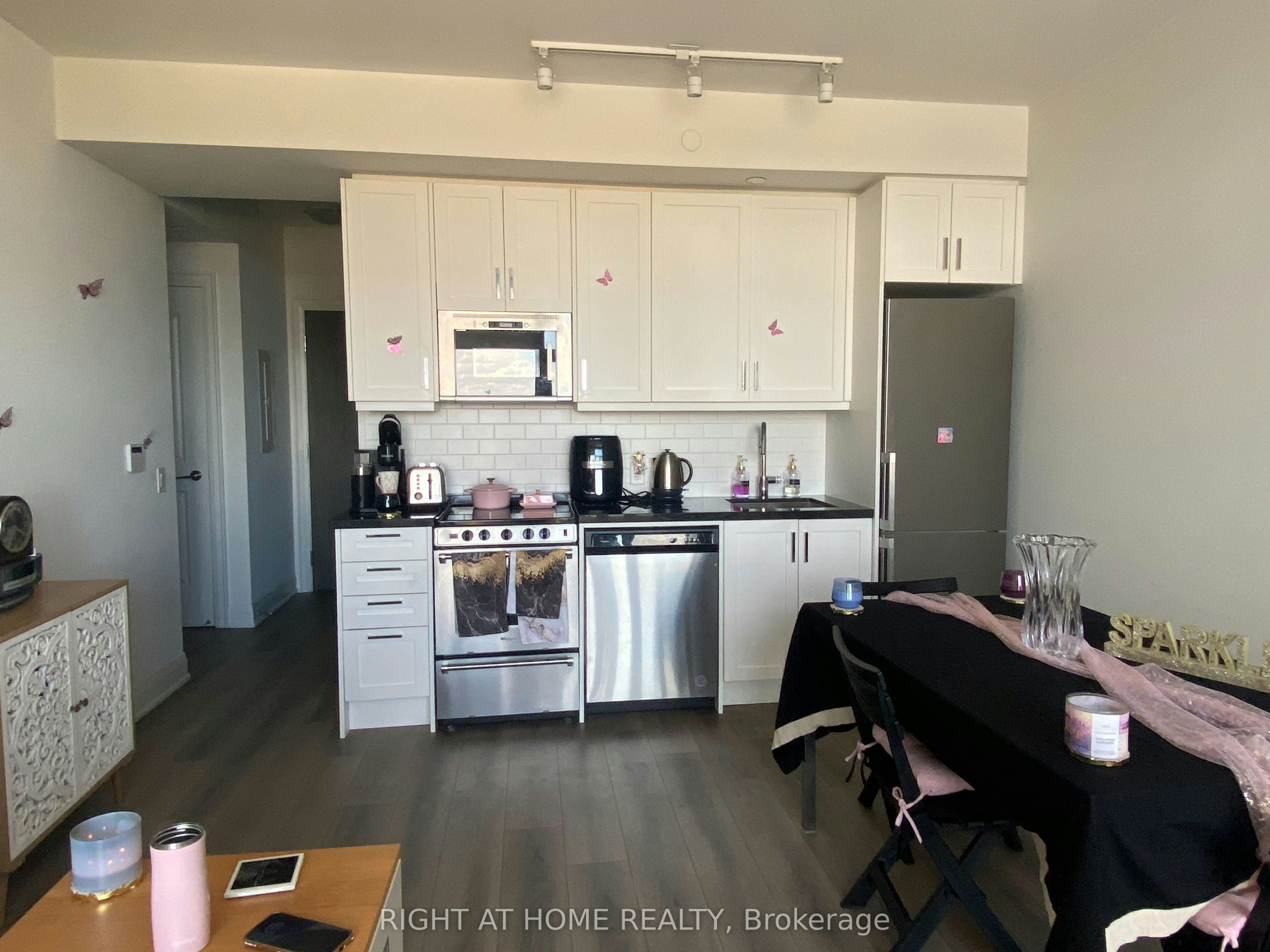1007W-10 Gatineau Road, Vaughan, ON, L4J 0L2 - 6