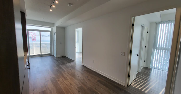 1612-28 Interchange Way, Vaughan, ON, L4K 0P8 - 3