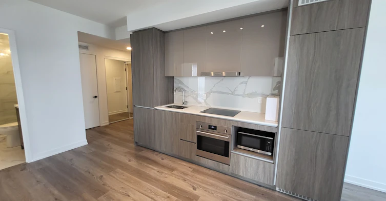 1612-28 Interchange Way, Vaughan, ON, L4K 0P8 - 6