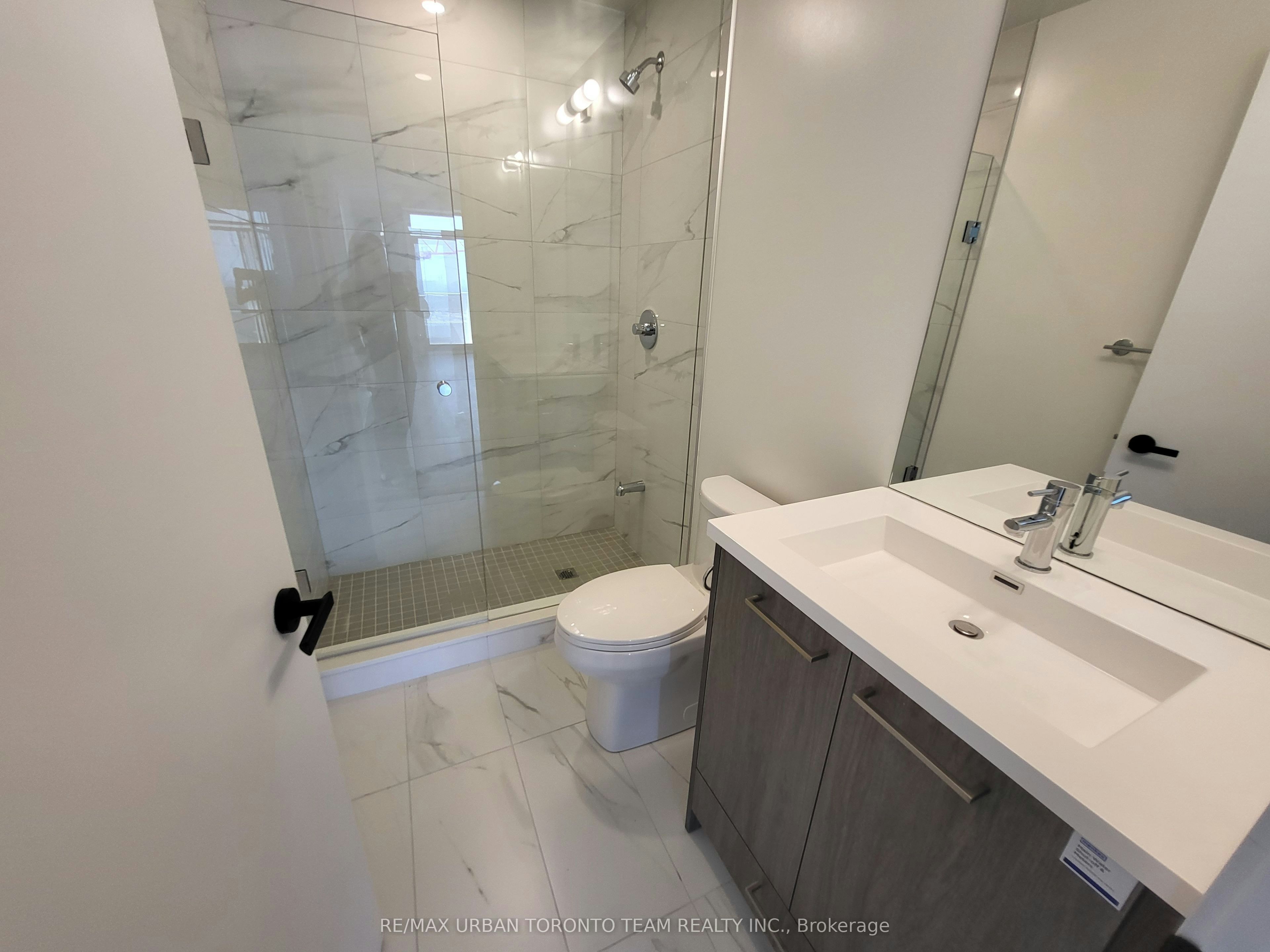1612-28 Interchange Way, Vaughan, ON, L4K 0P8 - 11