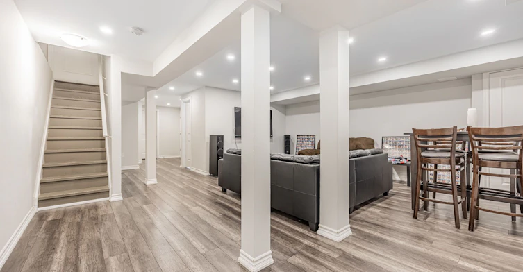 7 Calamint Lane, Richmond Hill, ON, L4E 1C3 - 15