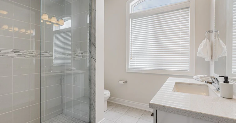 7 Calamint Lane, Richmond Hill, ON, L4E 1C3 - 11