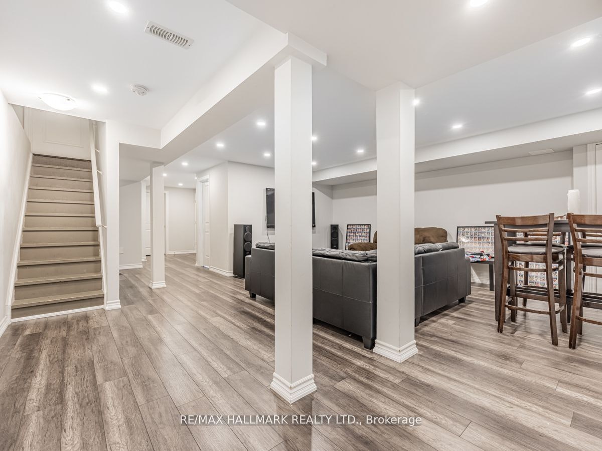 7 Calamint Lane, Richmond Hill, ON, L4E 1C3 - 14