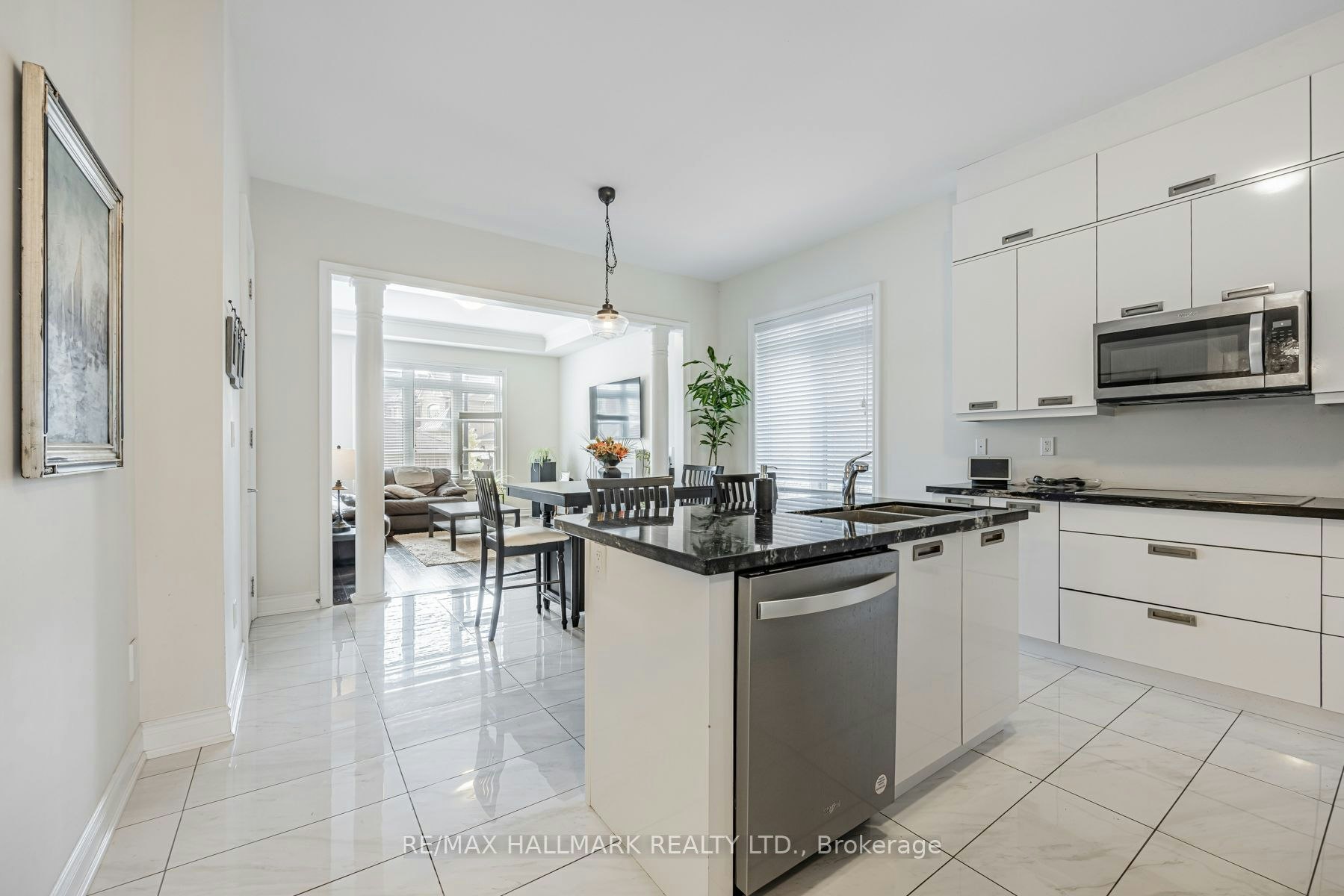 7 Calamint Lane, Richmond Hill, ON, L4E 1C3 - 6