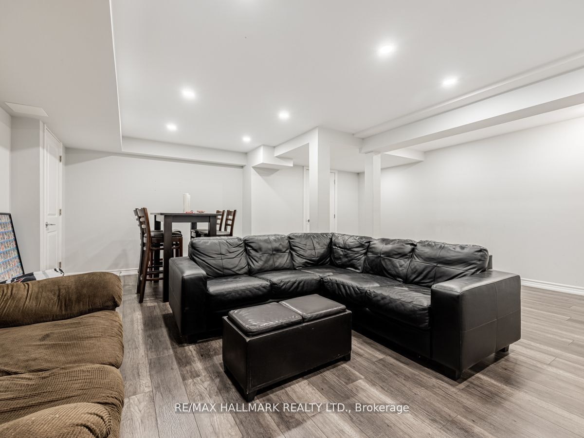 7 Calamint Lane, Richmond Hill, ON, L4E 1C3 - 17