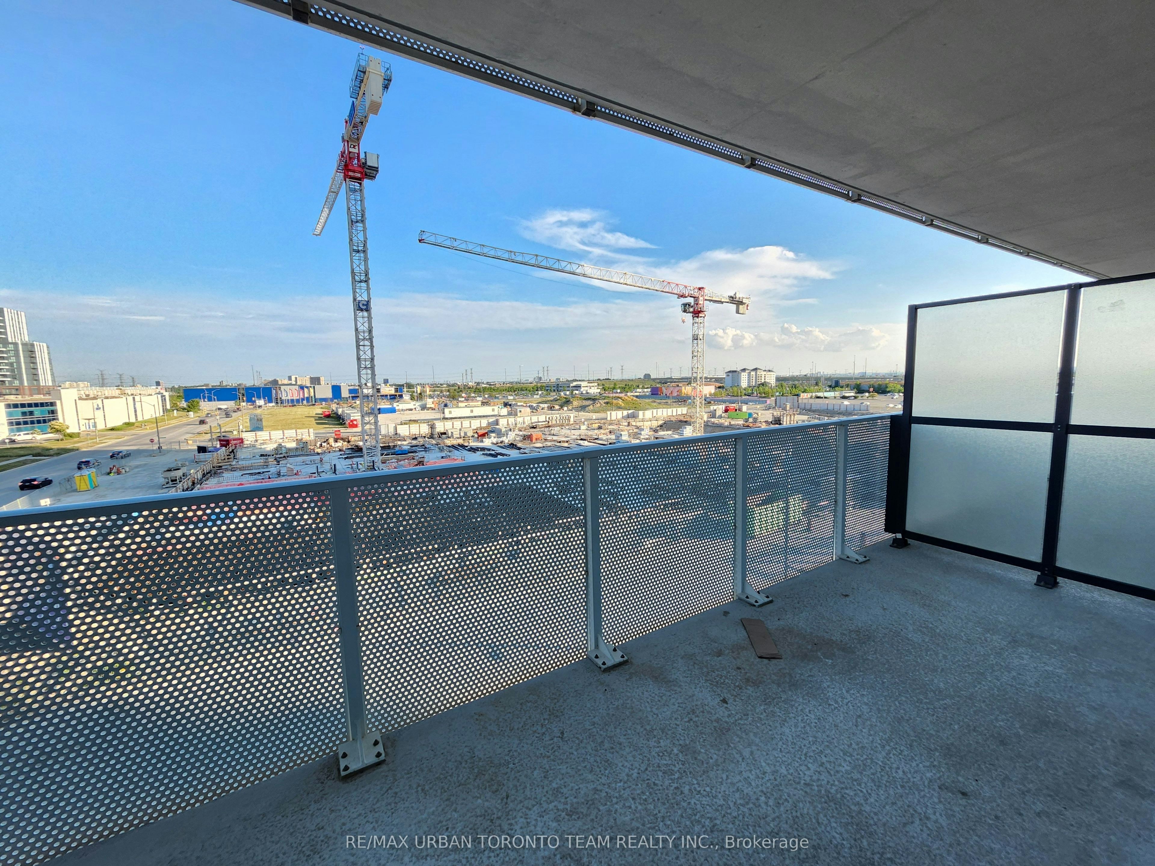 518-28 Interchange Way, Vaughan, ON, L4K 0P8 - 9