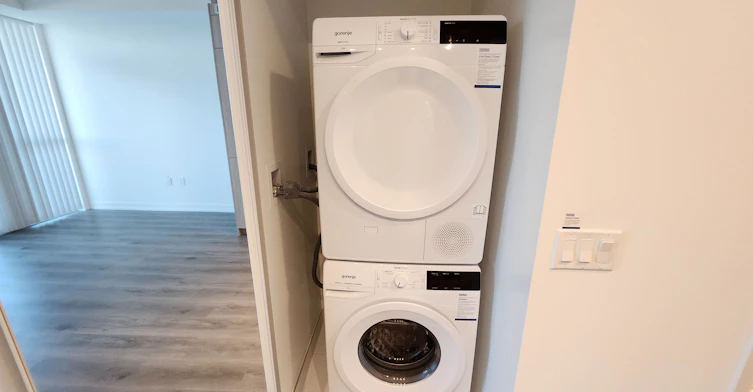 518-28 Interchange Way, Vaughan, ON, L4K 0P8 - 7