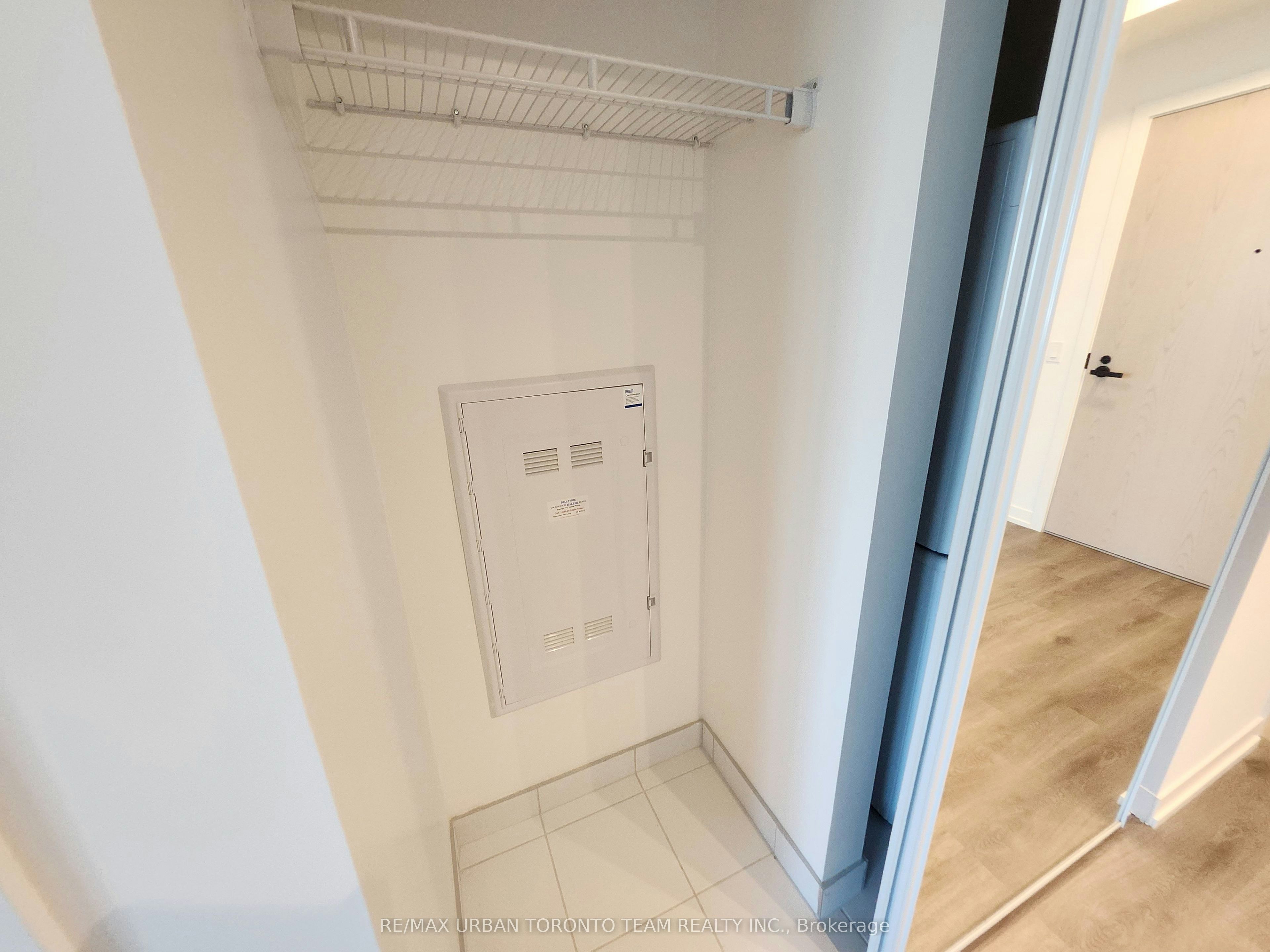 518-28 Interchange Way, Vaughan, ON, L4K 0P8 - 11