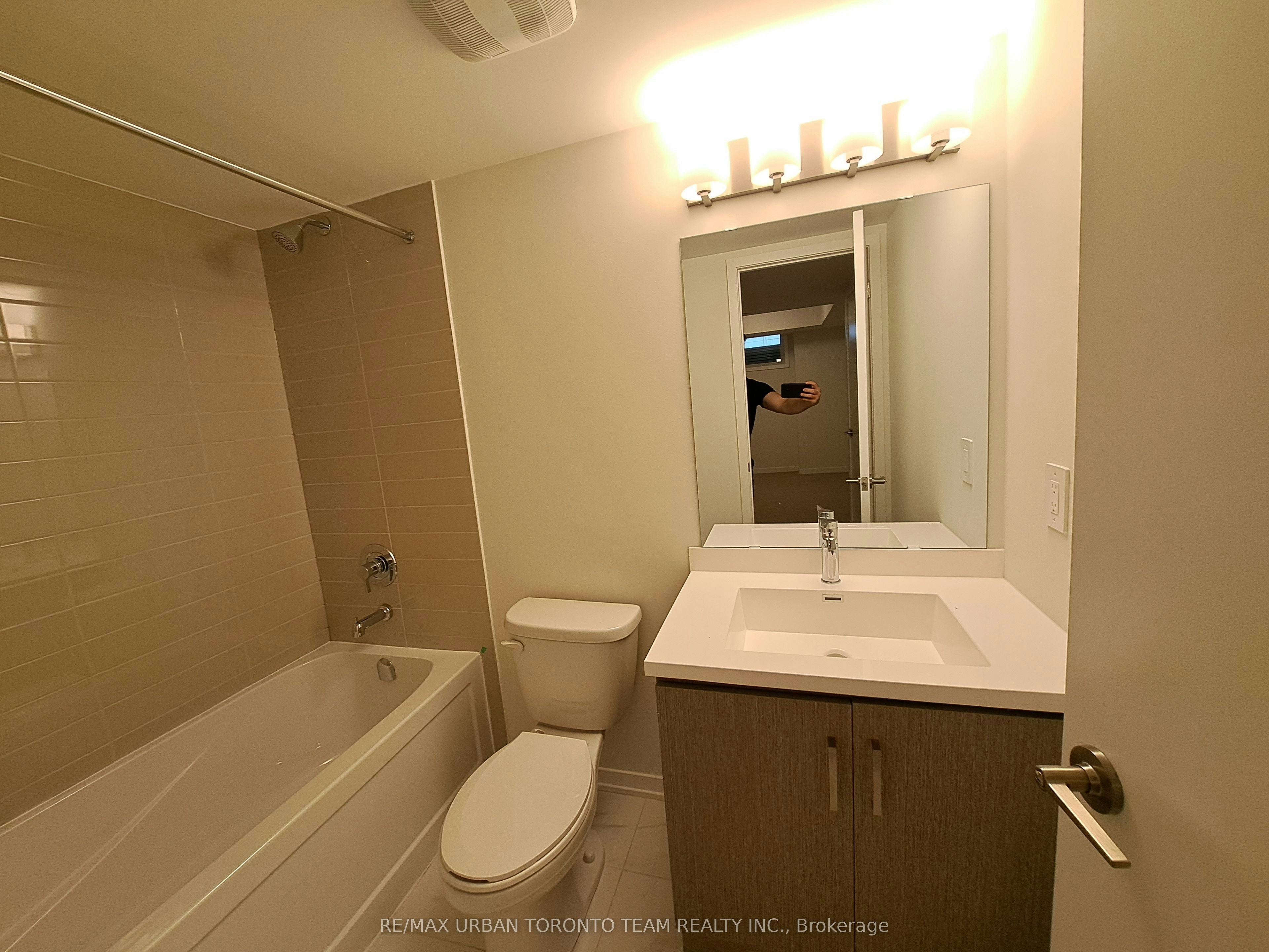 45-21 Honeycrisp Crescent, Vaughan, ON, L4K 0N6 - 13
