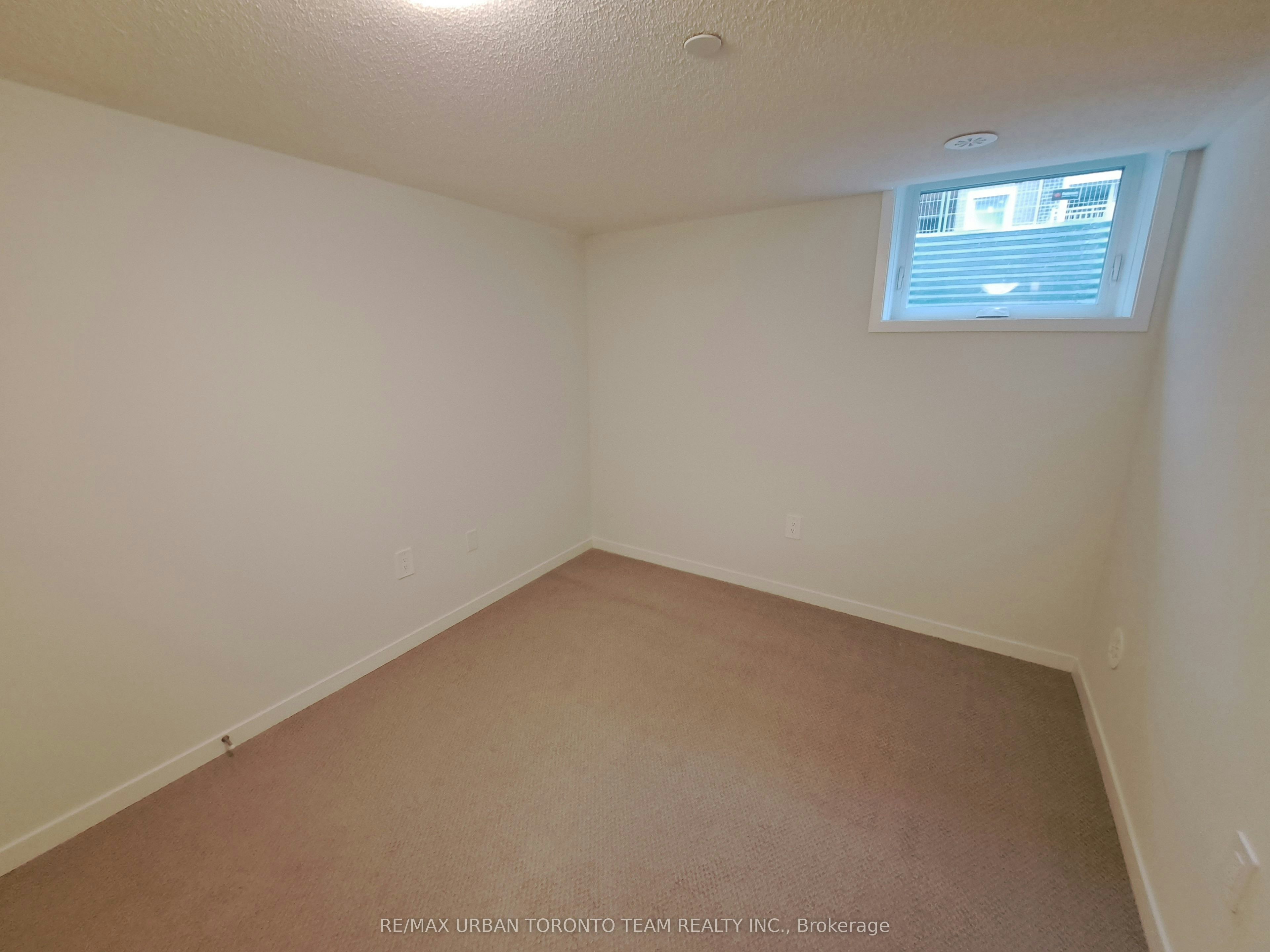 45-21 Honeycrisp Crescent, Vaughan, ON, L4K 0N6 - 10