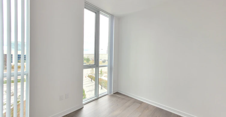 207-60 Honeycrisp Crescent, Vaughan, ON, L4K 5Z8 - 7