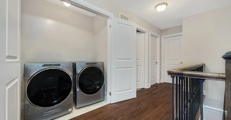 923 Isaac Phillips Way, Newmarket, ON, L3X 2Y8 - 15