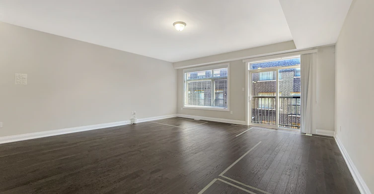 923 Isaac Phillips Way, Newmarket, ON, L3X 2Y8 - 9