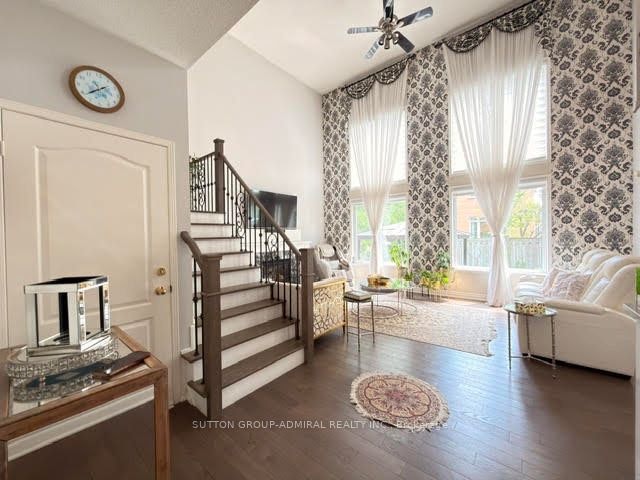 Main Floor-37 Royal Gala Crescent, Richmond Hill, ON, L4S 1Y5 - 2