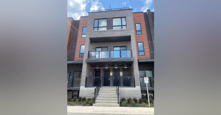 20-14 Lytham Green Circle, Newmarket, ON, L3Y 0H3 - 3
