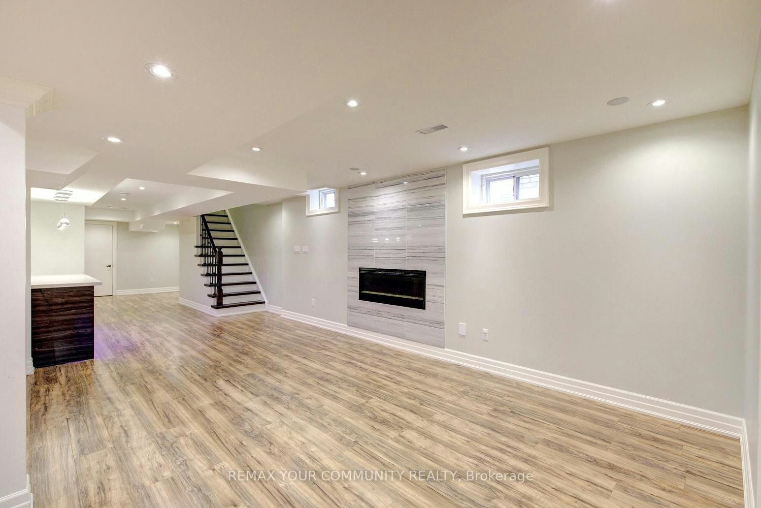 89 Maple Valley Drive, Vaughan, ON, L6A 0Y1 - 39