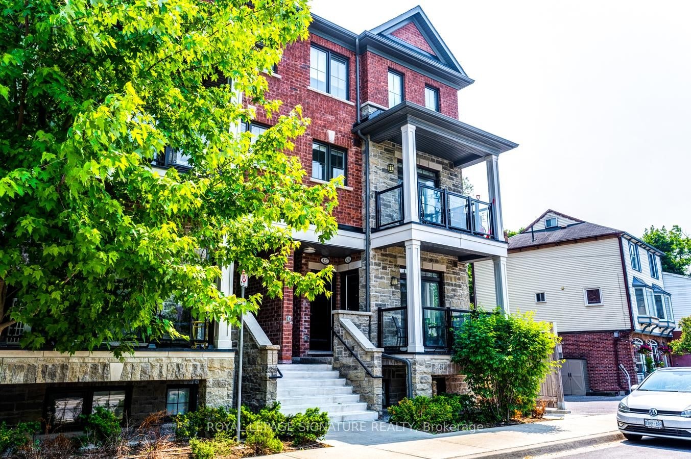 426-201 Pine Grove Rd Road, Vaughan, ON, L4L 2H7