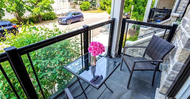 426-201 Pine Grove Rd Road, Vaughan, ON, L4L 2H7 - 10
