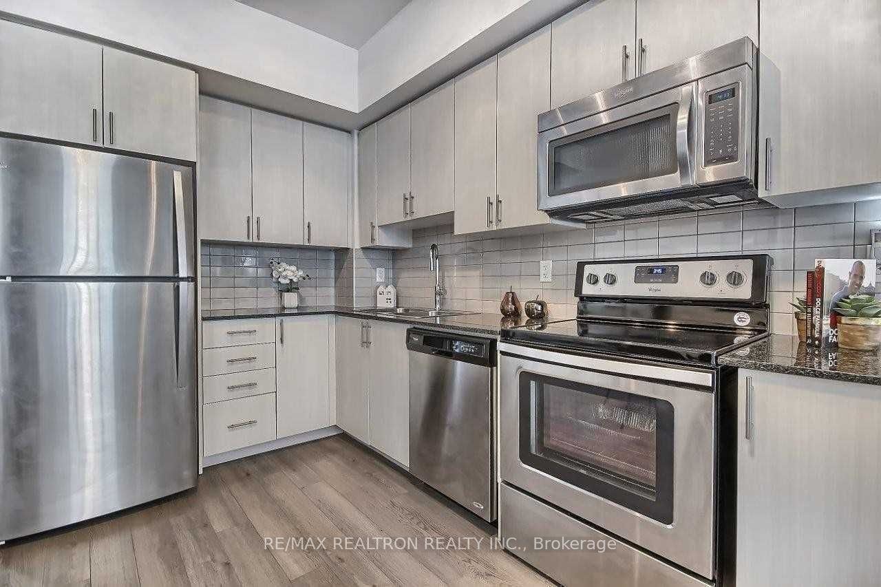 912-7890 Bathurst Street, Vaughan, ON, L4J 7Y3 - 5