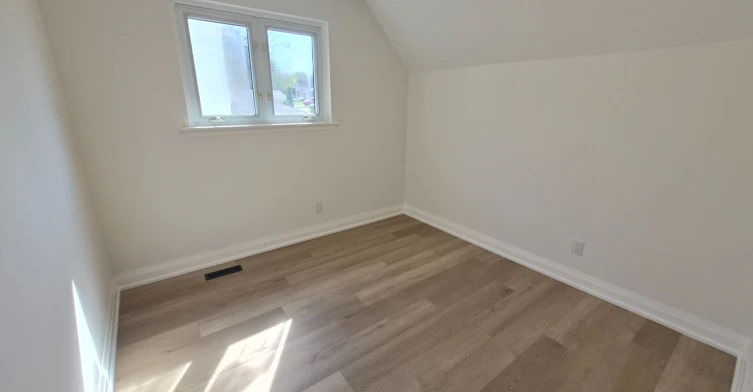 757 Pam Crescent, Newmarket, ON, L3Y 5B7 - 16