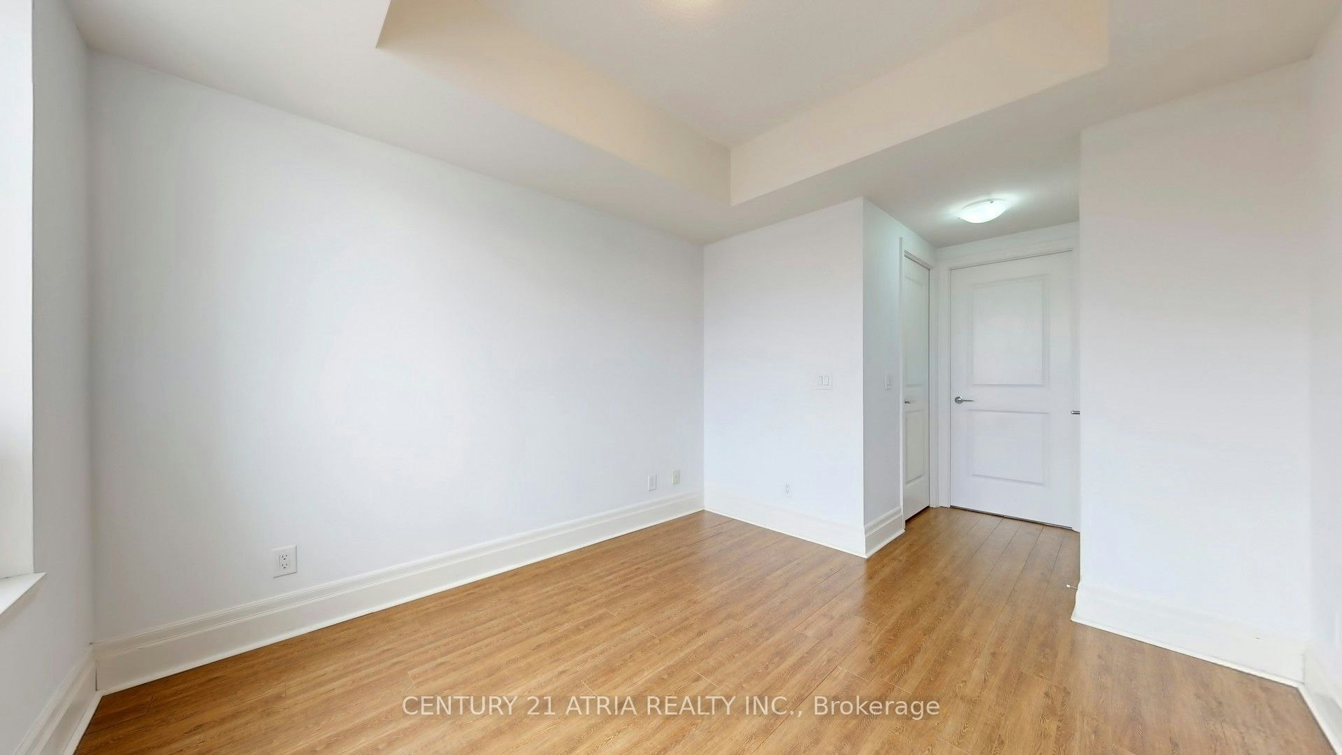311D-57 Upper Duke Crescent, Markham, ON, L6G 0B0 - 28