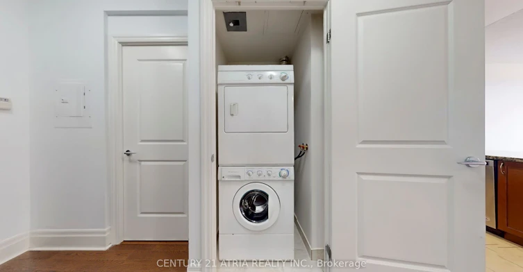 311D-57 Upper Duke Crescent, Markham, ON, L6G 0B0 - 34