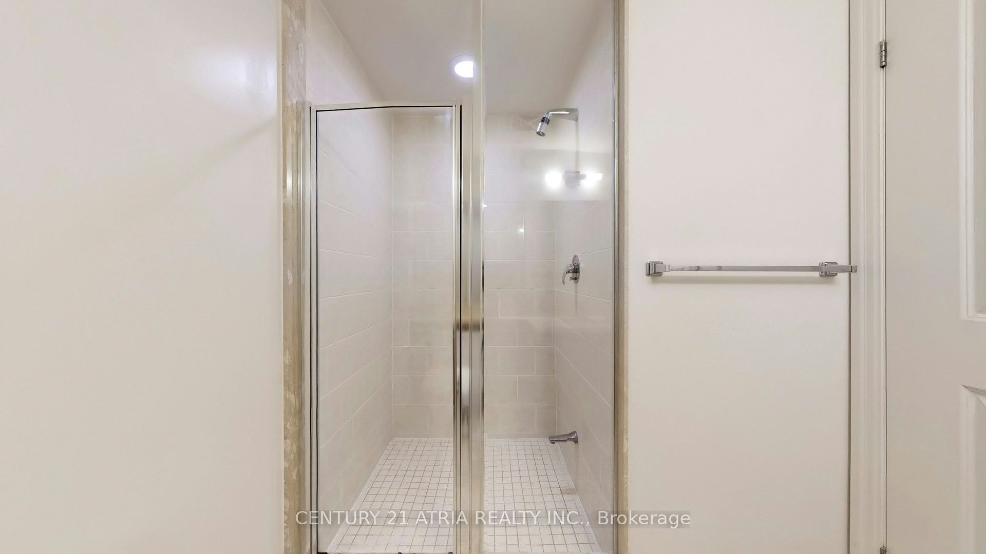 311D-57 Upper Duke Crescent, Markham, ON, L6G 0B0 - 36