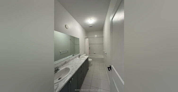 63 Holyrood Crescent, Vaughan, ON, L4H 5G2 - 11