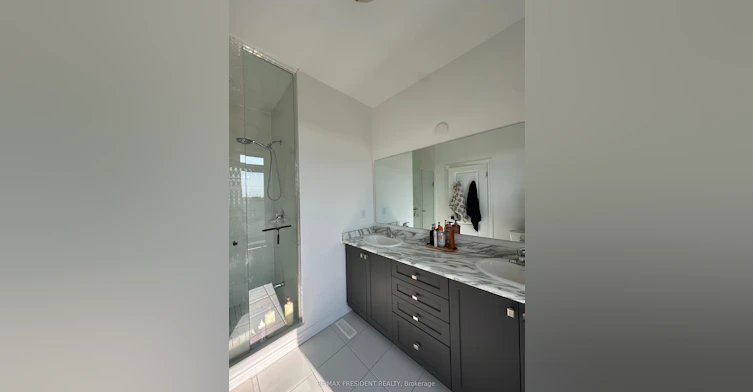 63 Holyrood Crescent, Vaughan, ON, L4H 5G2 - 8