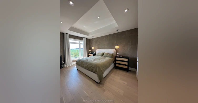 63 Holyrood Crescent, Vaughan, ON, L4H 5G2 - 7