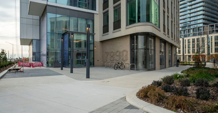 2910-7890 Jane Street, Vaughan, ON, L4K 0K9 - 3