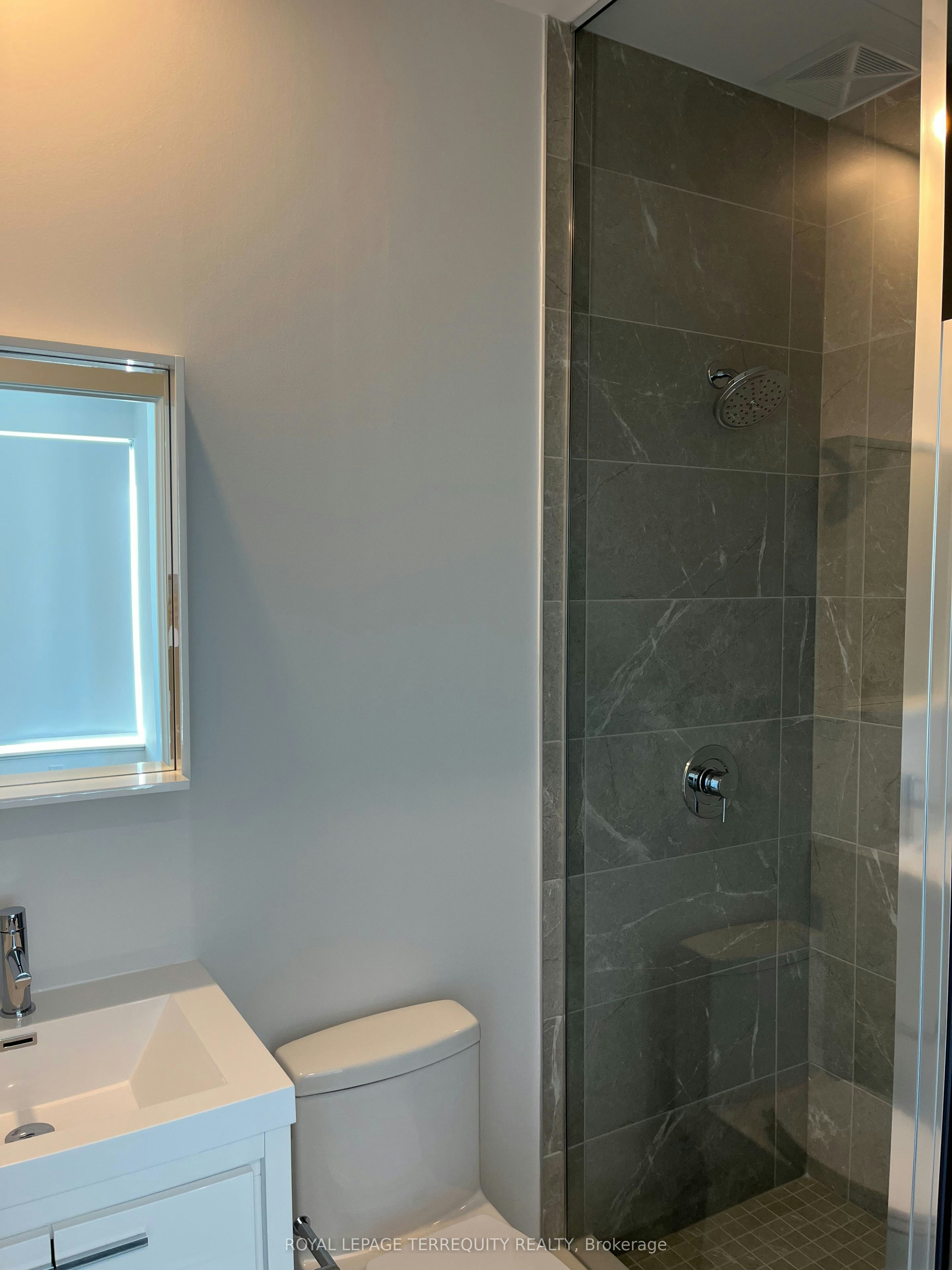 809-21 Meadowdale Road, Vaughan, ON, L4K 0H6 - 16
