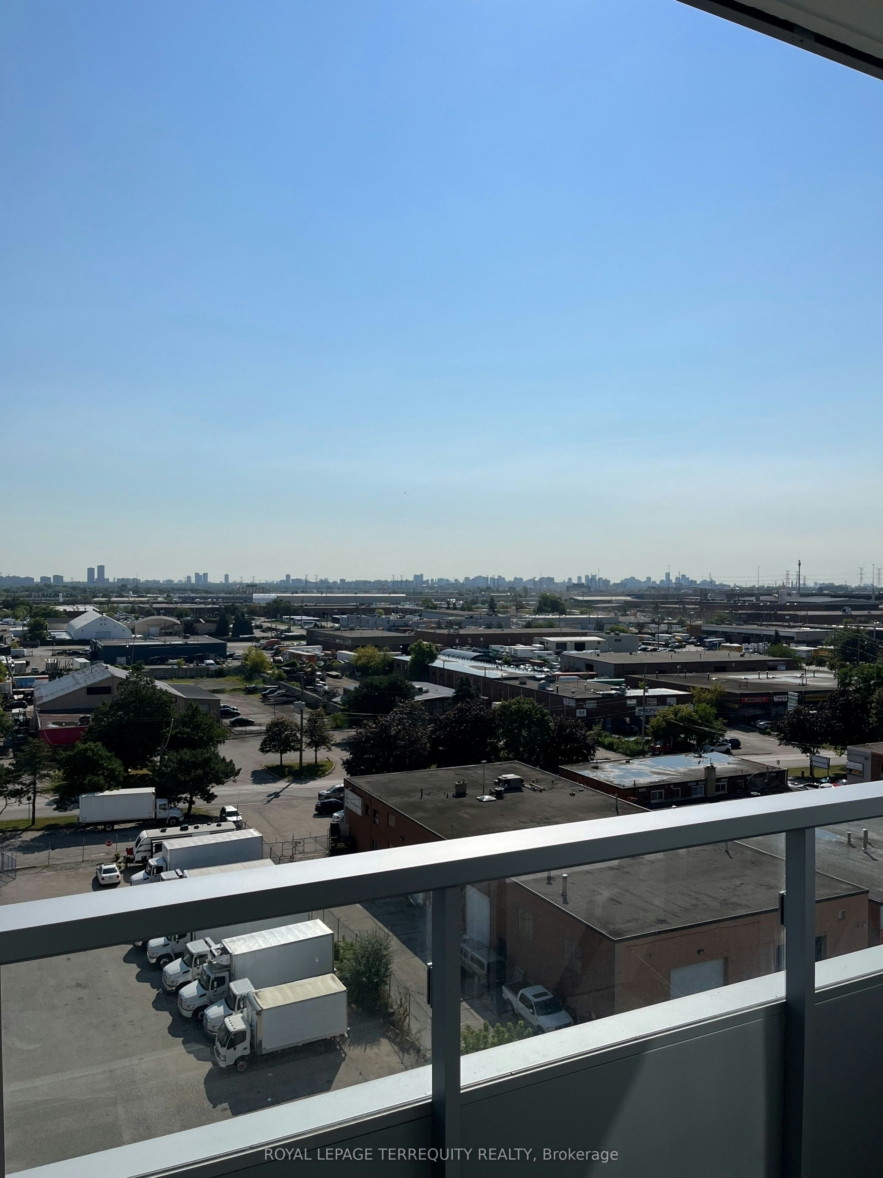 809-21 Meadowdale Road, Vaughan, ON, L4K 0H6 - 2