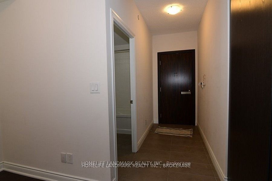 701-277 South Park Road, Markham, ON, L3T 0B7 - 2