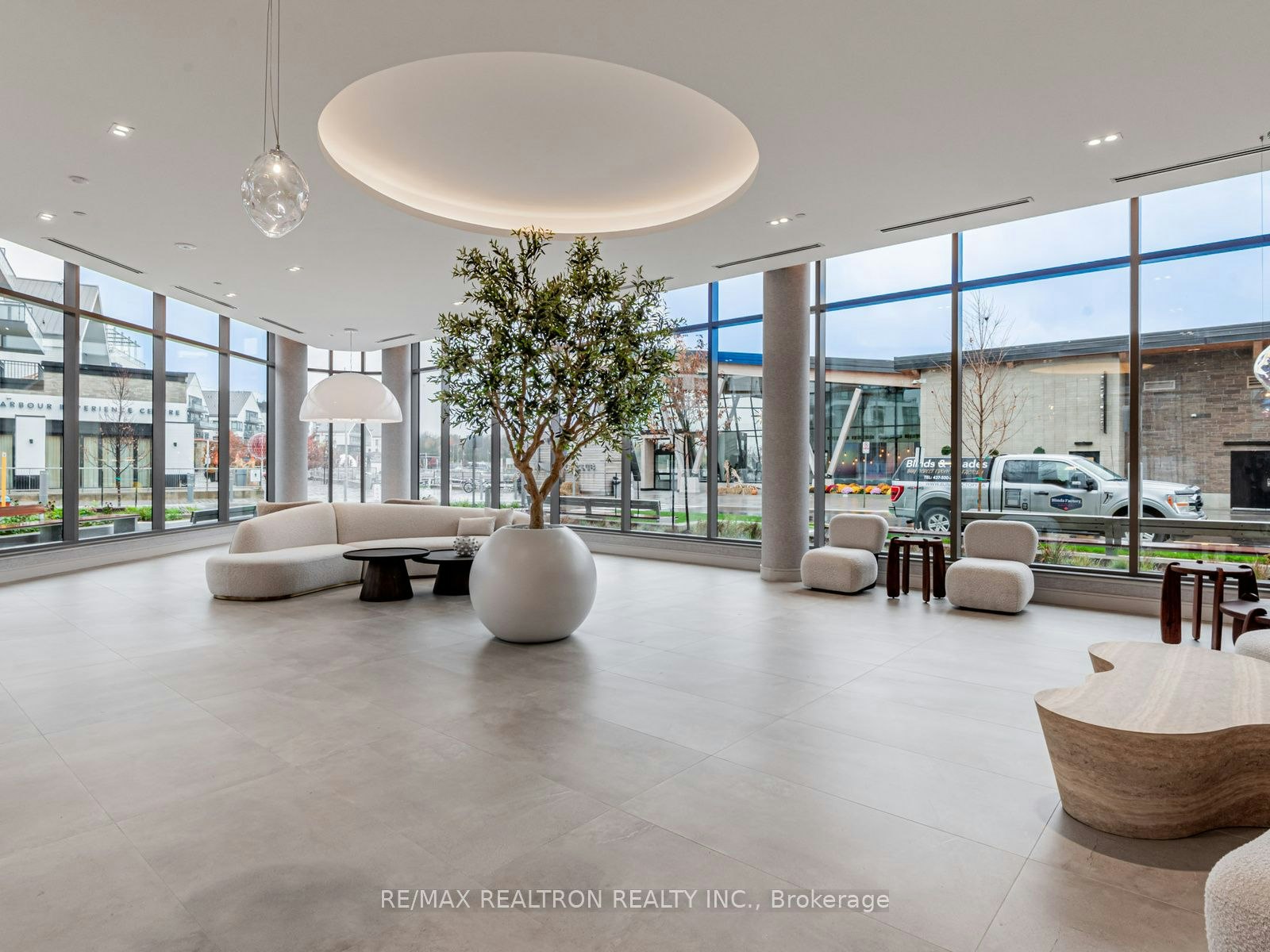 240-333 Sunseeker Avenue, Innisfil, ON, L9R 0R6 - 31