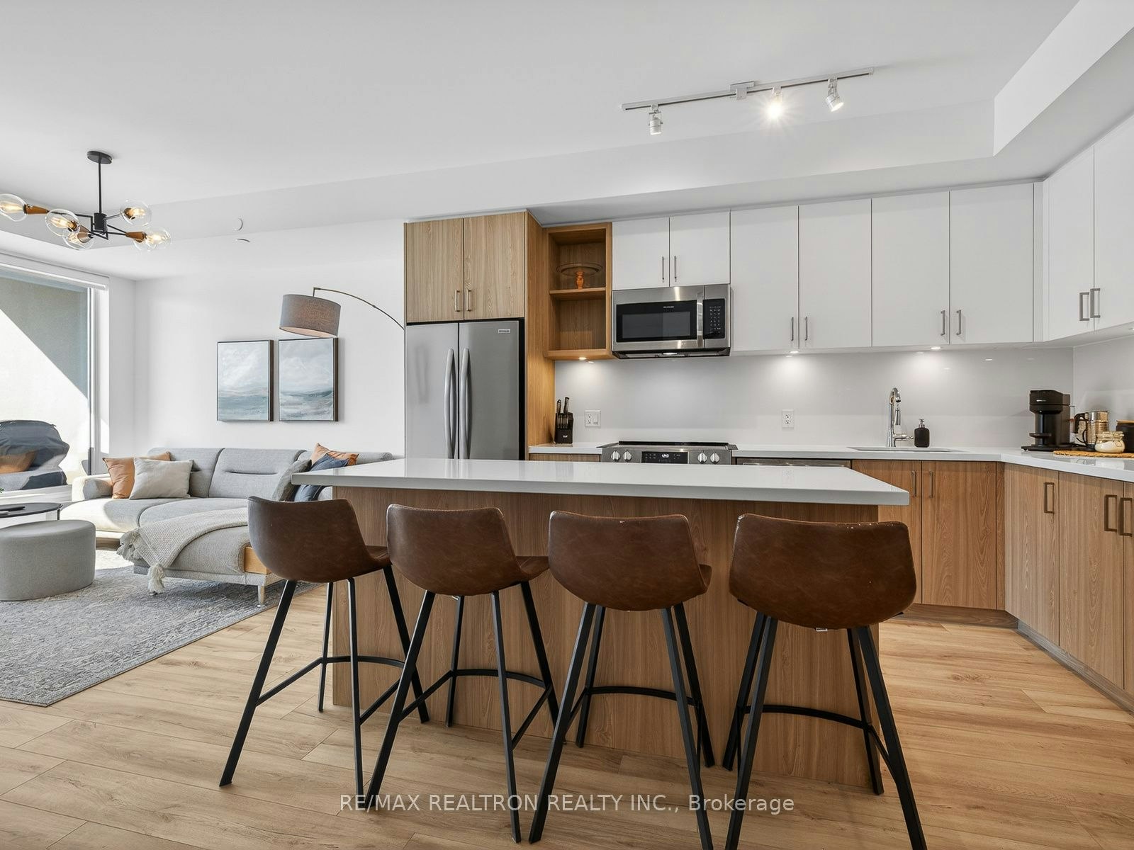 240-333 Sunseeker Avenue, Innisfil, ON, L9R 0R6 - 13