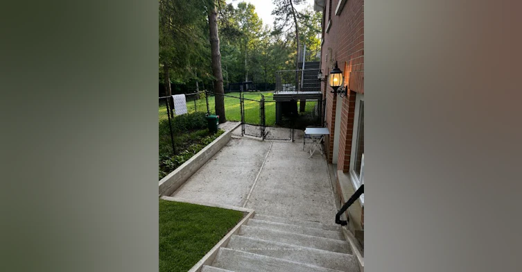 18 Loggers Trail, Whitchurch-Stouffville, ON, L3Y 4W1 - 3