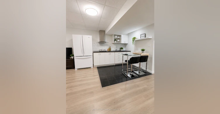 18 Loggers Trail, Whitchurch-Stouffville, ON, L3Y 4W1 - 7