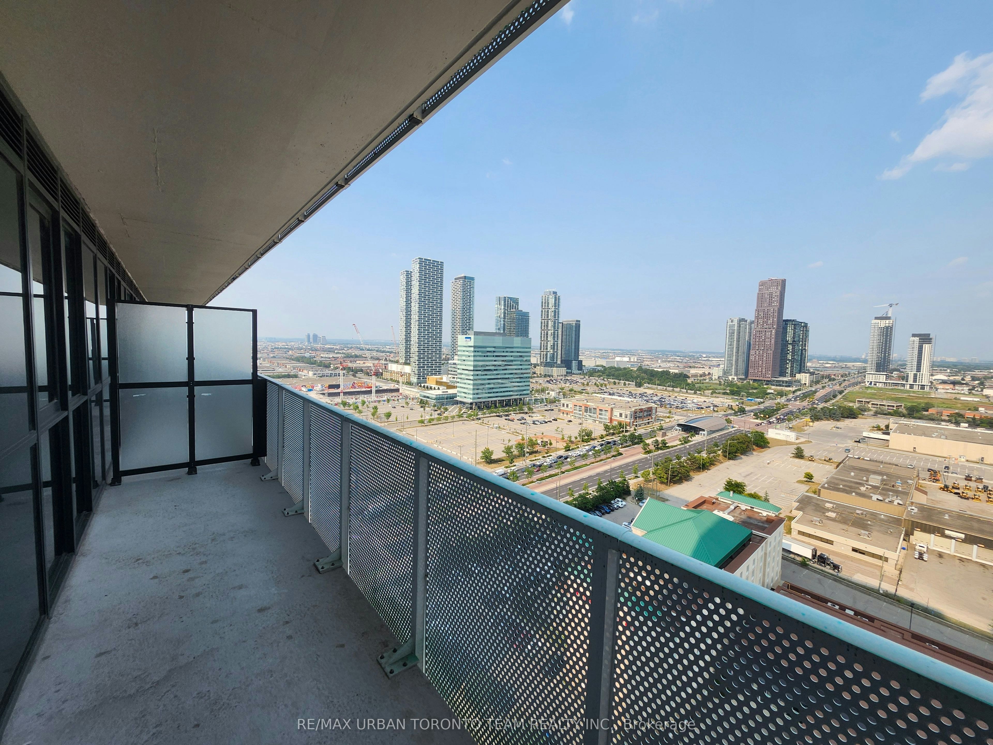 2508-28 Interchange Way, Vaughan, ON, L4K 0P8 - 5