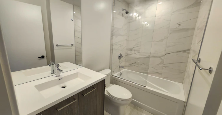2508-28 Interchange Way, Vaughan, ON, L4K 0P8 - 9