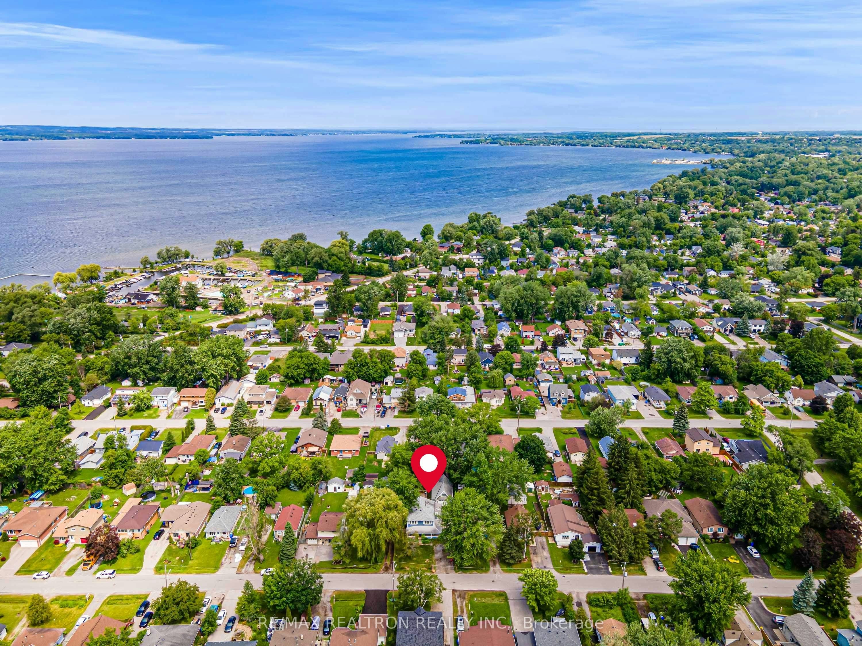 330 Tampa Drive, Georgina, ON, L4P 3A4