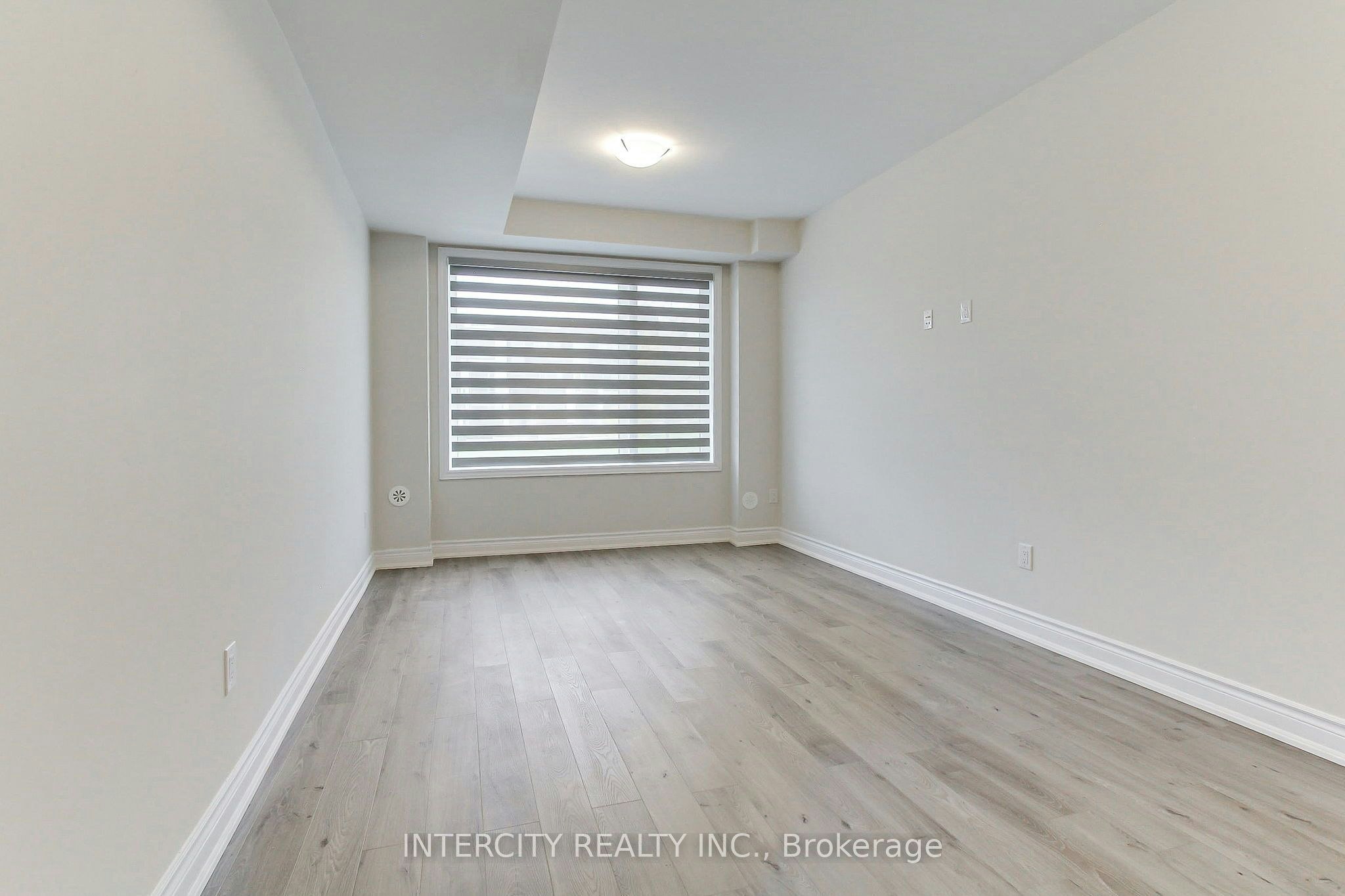 7 Adaskin Drive, Vaughan, ON, L6A 4Z8 - 8