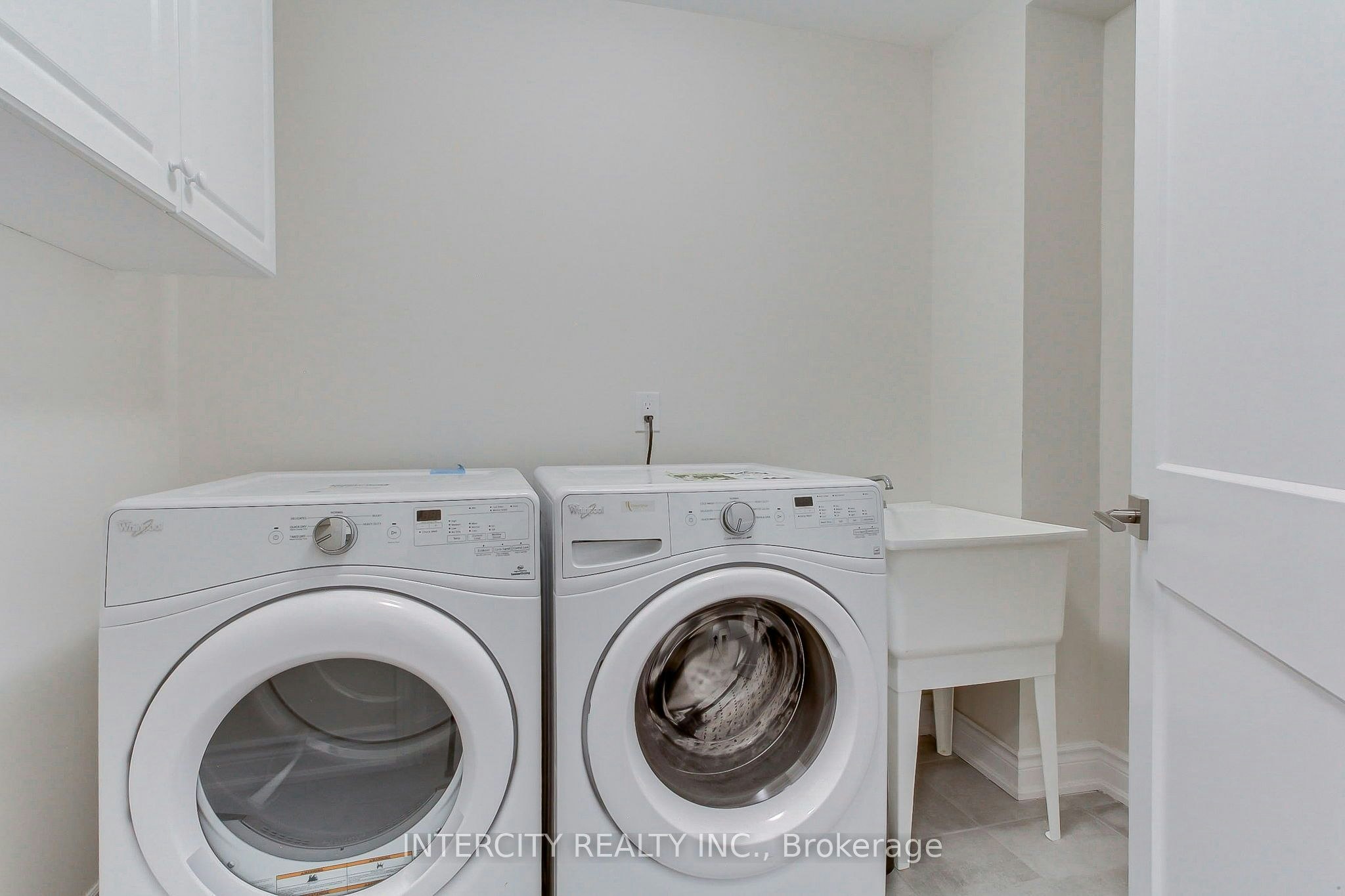 7 Adaskin Drive, Vaughan, ON, L6A 4Z8 - 12