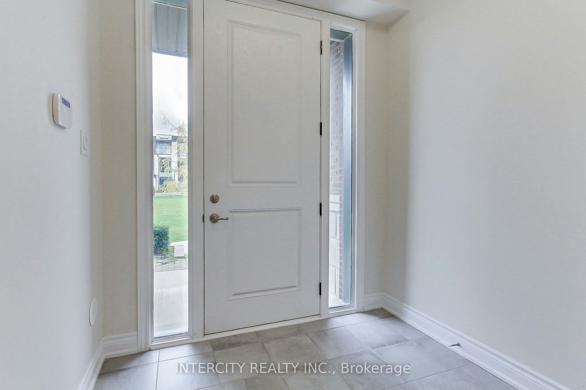 7 Adaskin Drive, Vaughan, ON, L6A 4Z8 - 5