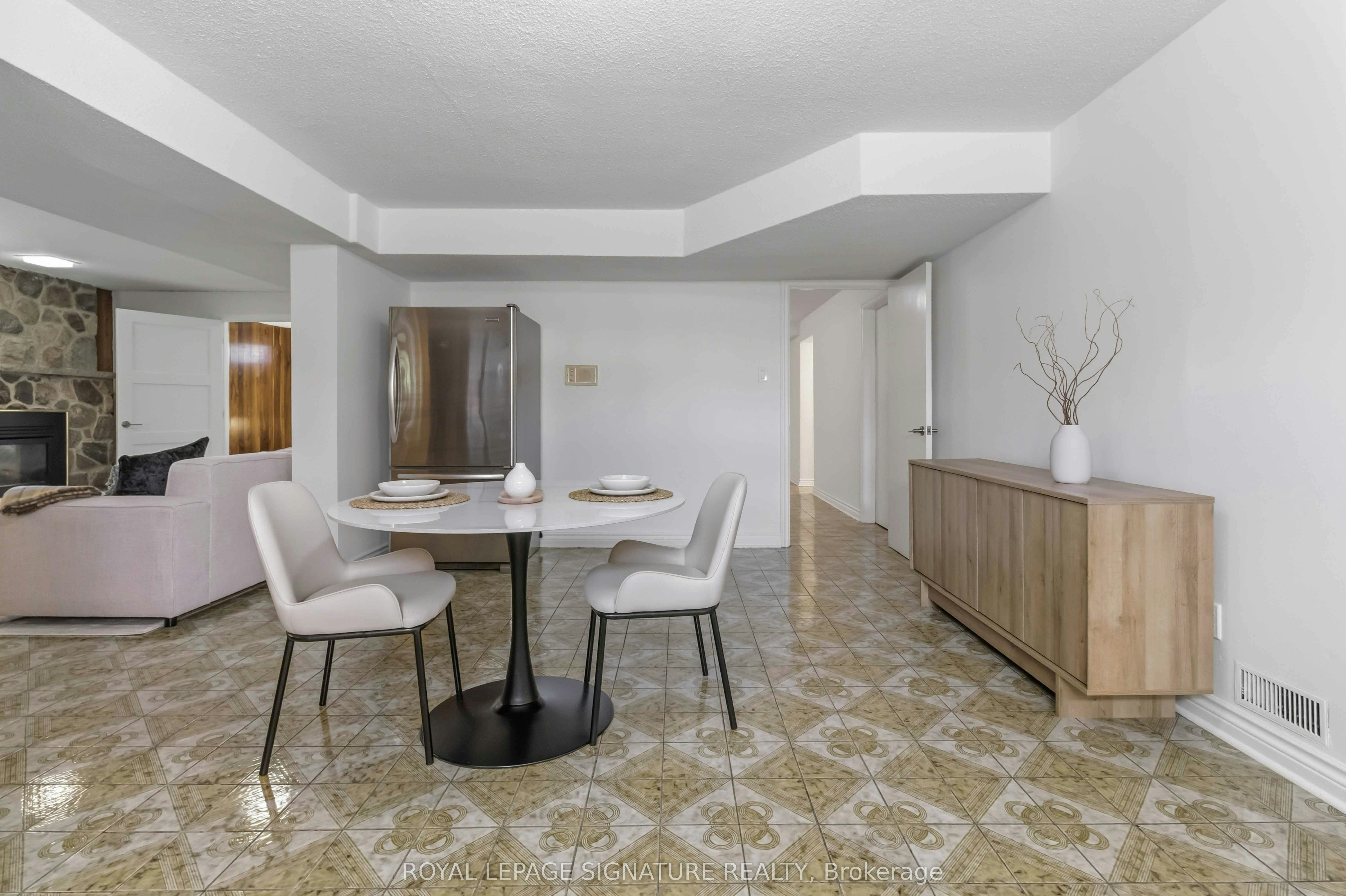 Lower-49 Sylvadene Parkway, Vaughan, ON, L4L 2M5 - 6