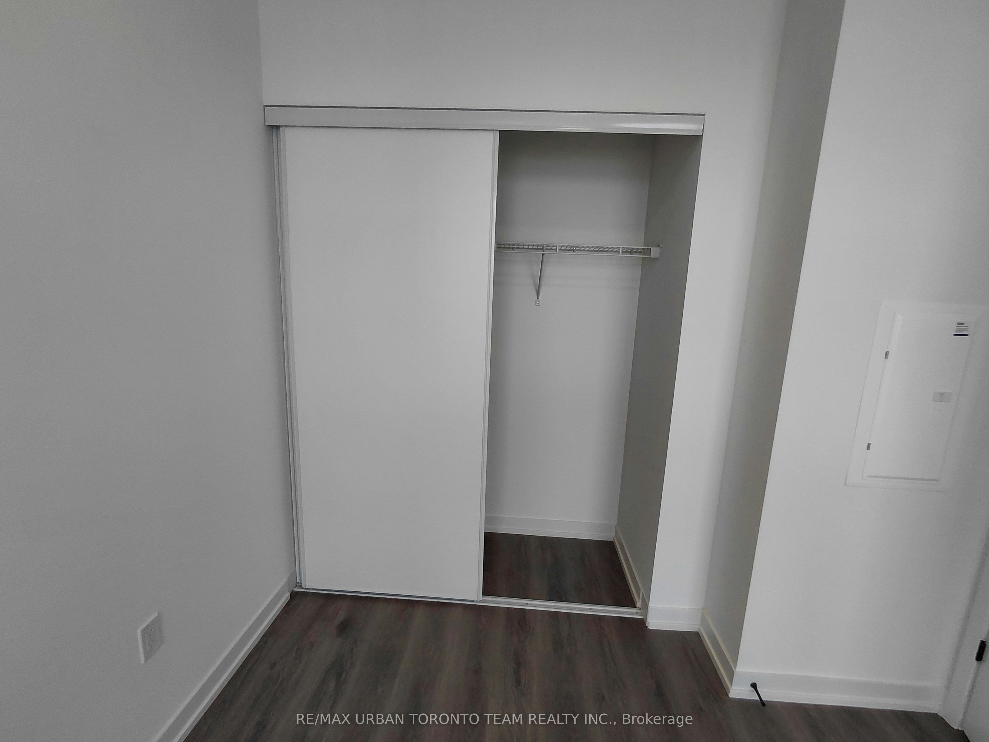 2511-28 Interchange Way, Vaughan, ON, L4K 0P8 - 11
